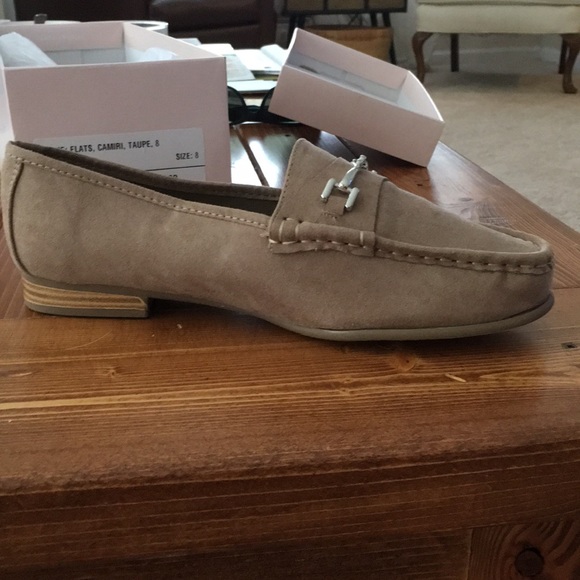 Taupe loafer flats - Picture 2 of 2
